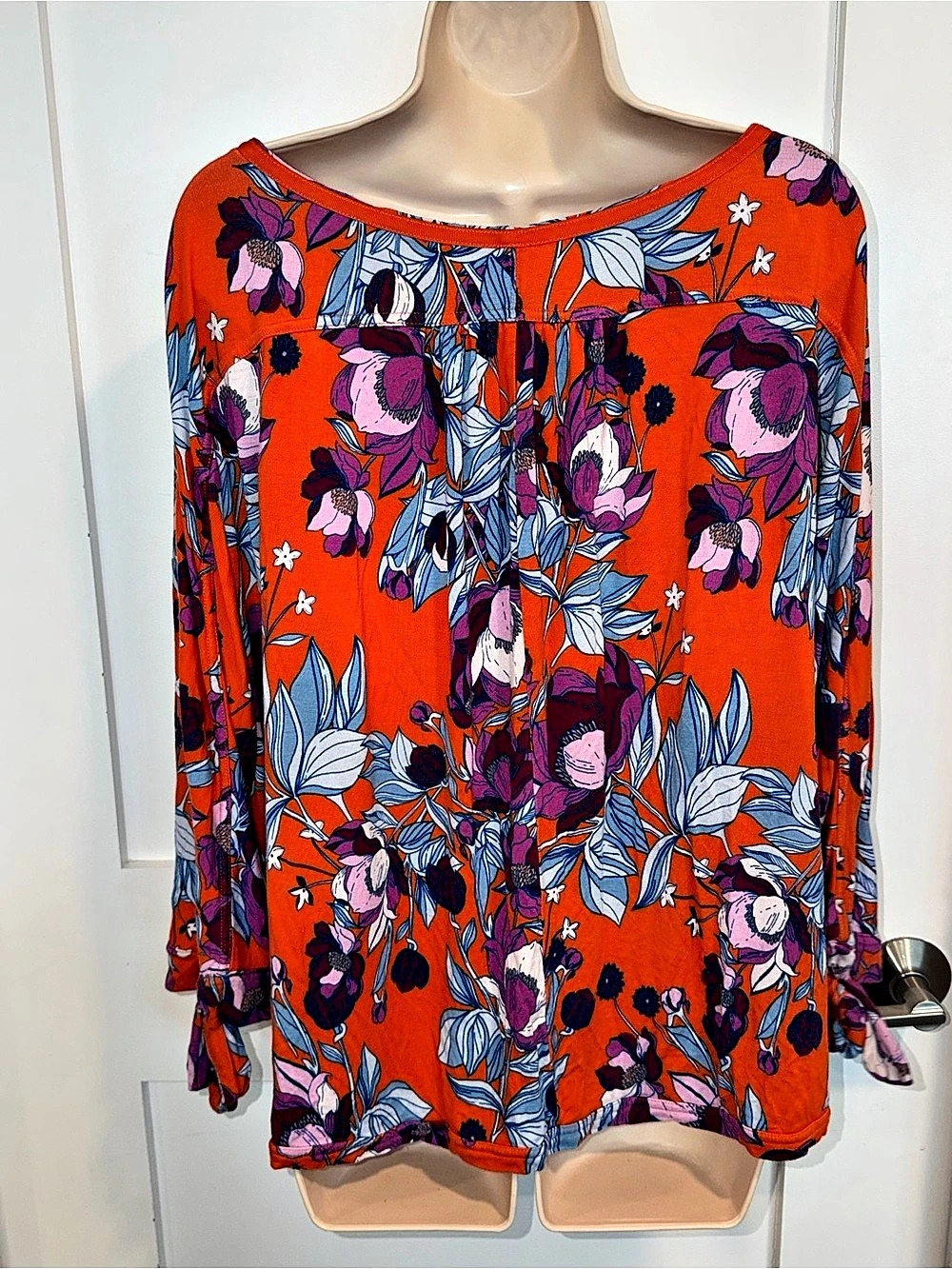 Free People Floral Blouse in Orange & Blue size large boho sexy open front